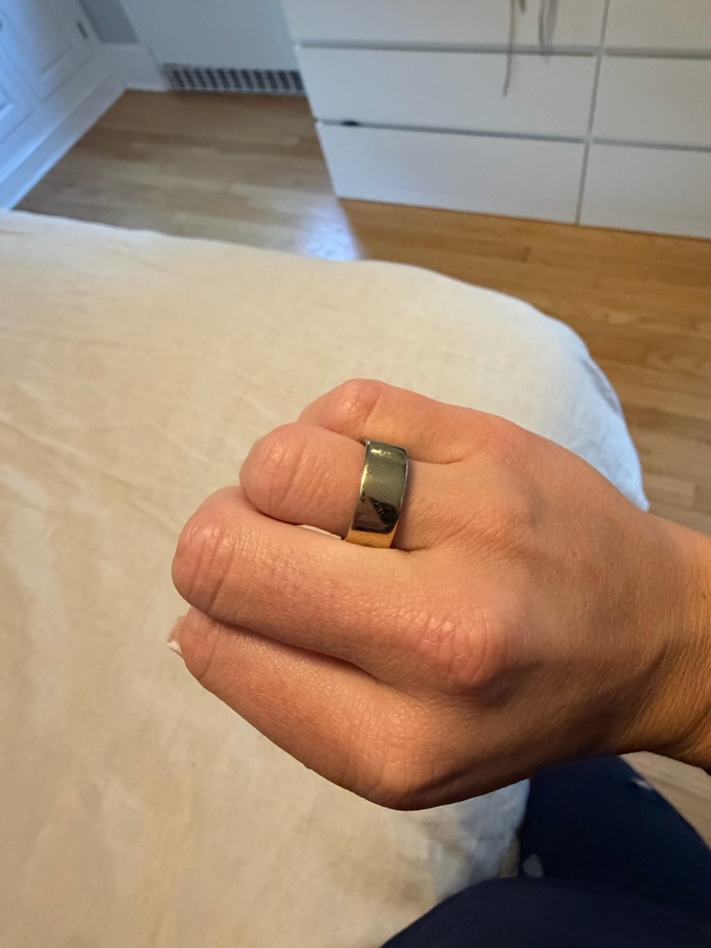 Oura Ring Gen 4 - Gold size 6